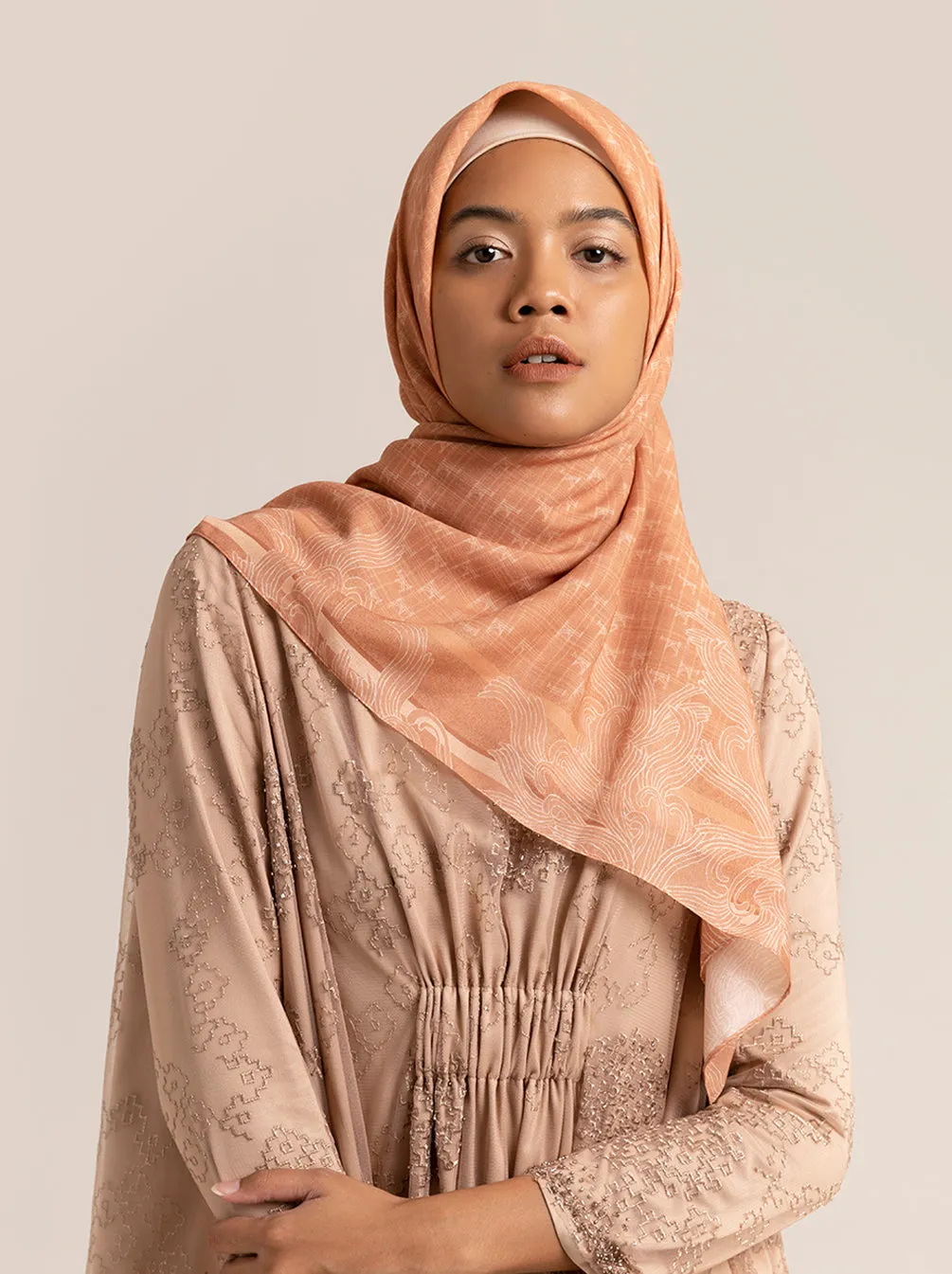 MONOGRAM SCARF CORAL BLUSH