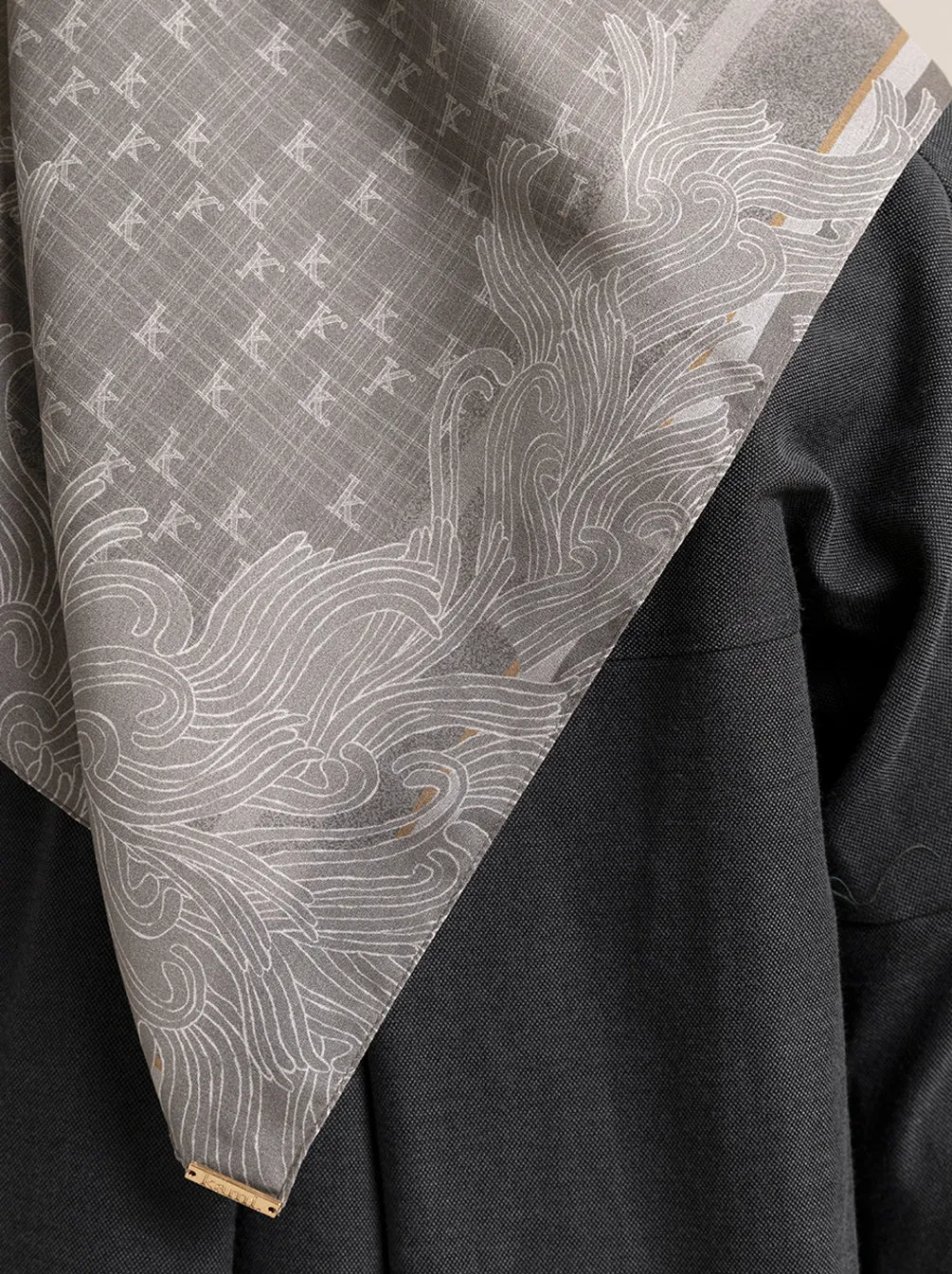 MONOGRAM SCARF GRANITE