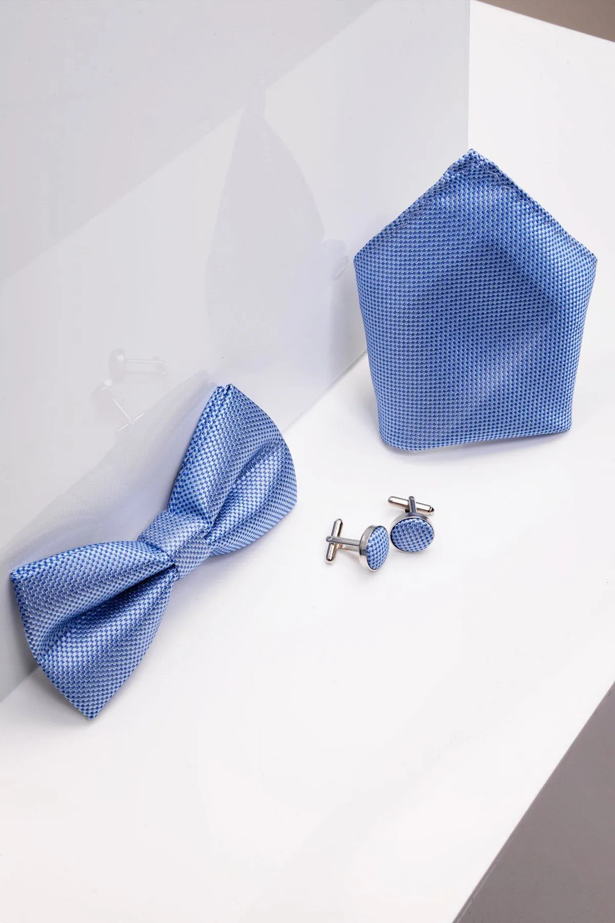 TB17 - Birdseye Print Bow Tie and Pocket Square Set In Blue